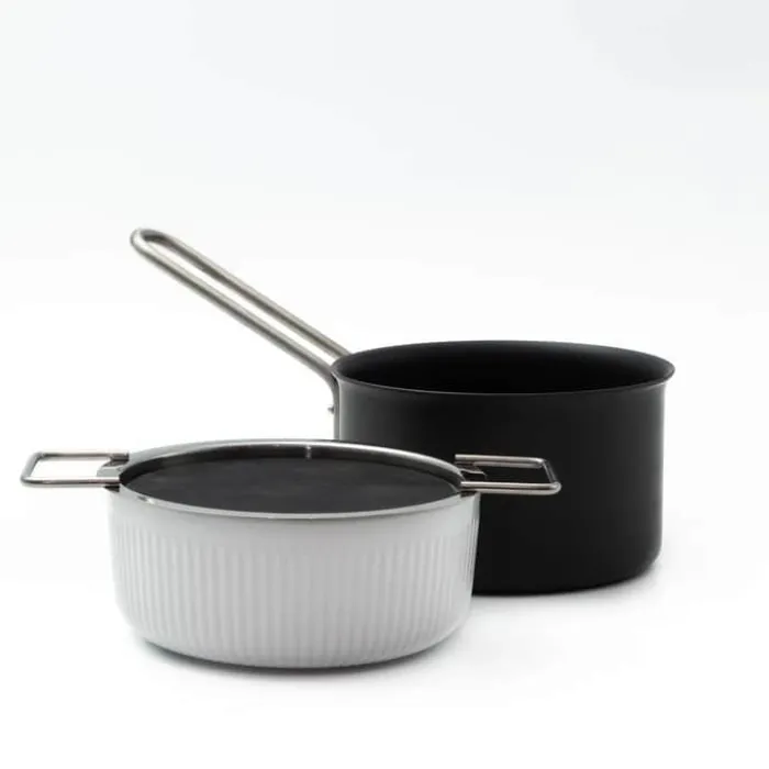 Eva Trio Hældelåg Ø 16 cm - 90% genanvendt rustfrit stål/silikone - Børstet stål