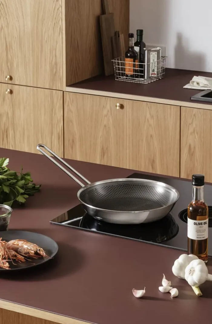 Eva Trio Multi Mosaic Stegepande Ø 28 cm - Aluminium/Blankt rustfrit stål - Slip-Let® belægning
