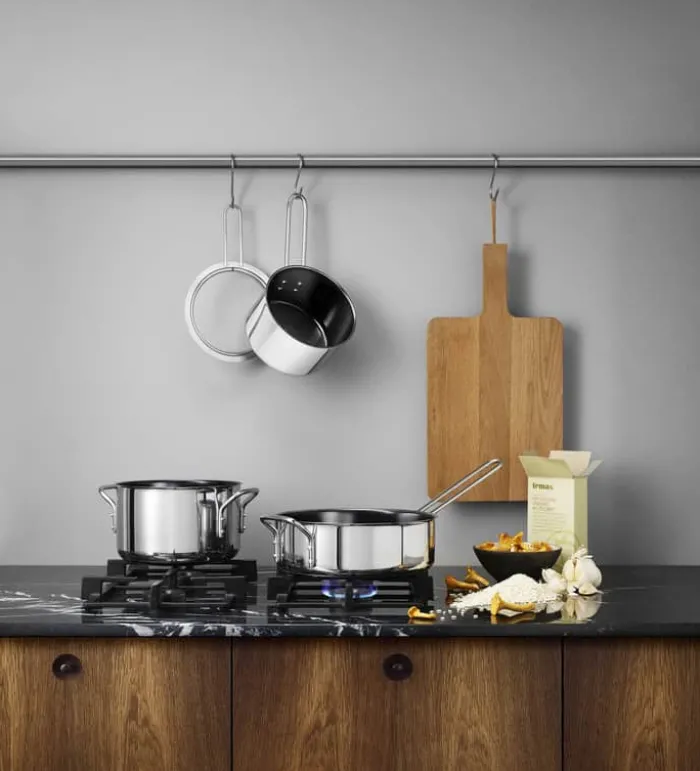 Eva Trio Stainless Steel Kasserolle 1,8 liter - Genanvendt rustfrit stål/aluminium - Keramisk Slip-Let® belægning