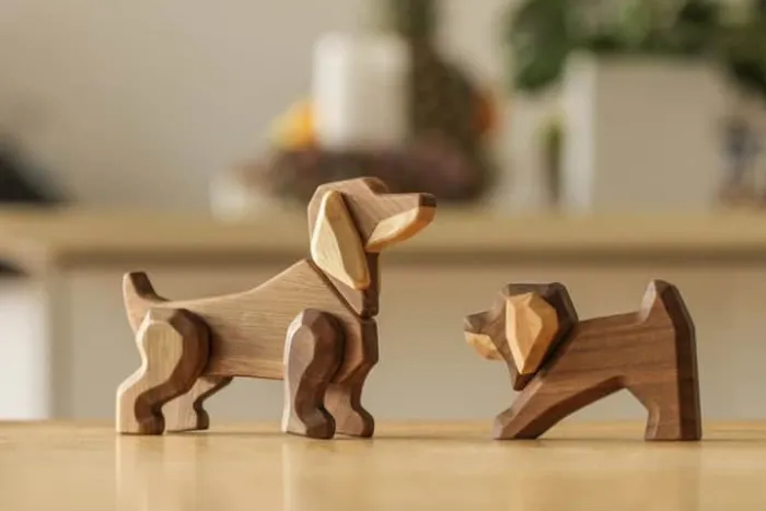 FableWood Lille Gravhund Magnetisk - Valnødde- og asketræ