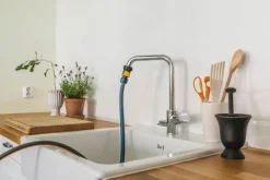 Fiskars Comfort Indendørs Hanekobling Med 2 forskellige gevindstørrelser