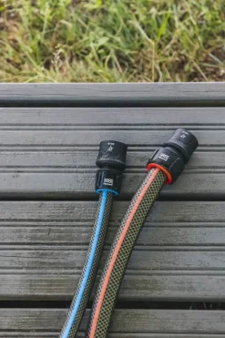 Fiskars FiberComp Kvikkobling Med indbygget automatisk stopfunktion