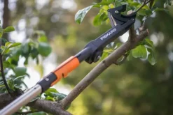 Fiskars Garden QuikFit™ Teleskopskaft L 140 til 240 cm