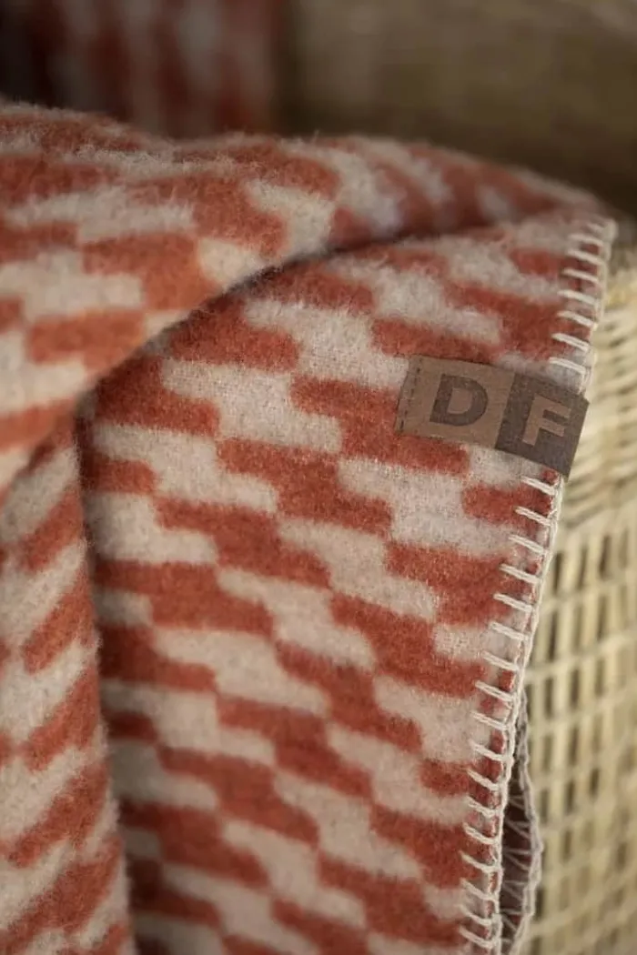 Fusenegger Merano Plaid B 160 x L 200 cm - Uld/polyacryl/bomuld - Terra Cotta