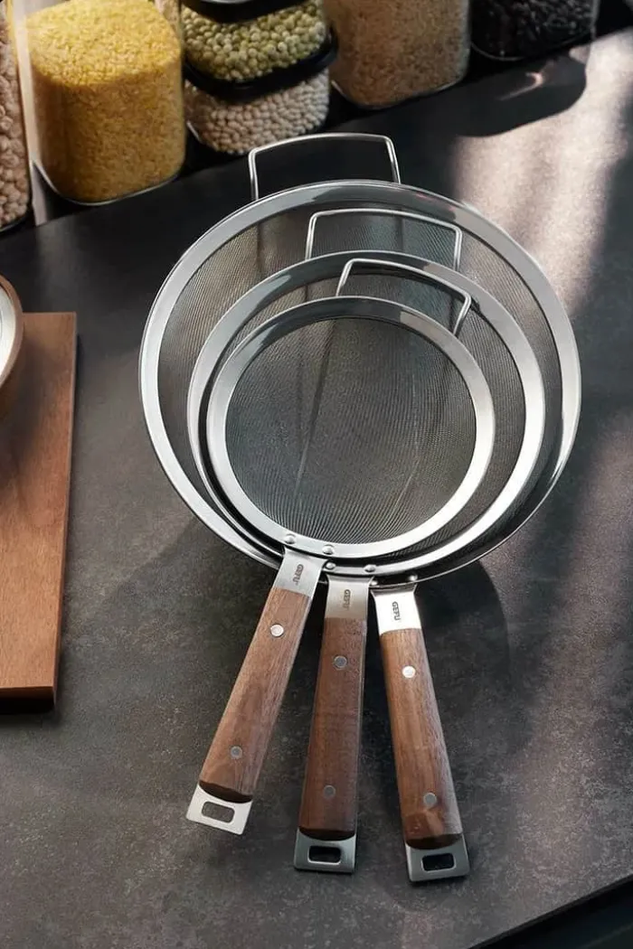 Gefu Passo Sigte Ø 24 cm - Rustfrit stål/valnøddetræ -