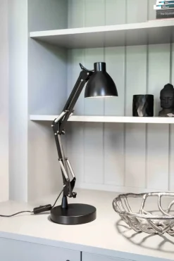 Halo Design Bronx Bordlampe H 40 cm - Lakeret aluminium - Sort