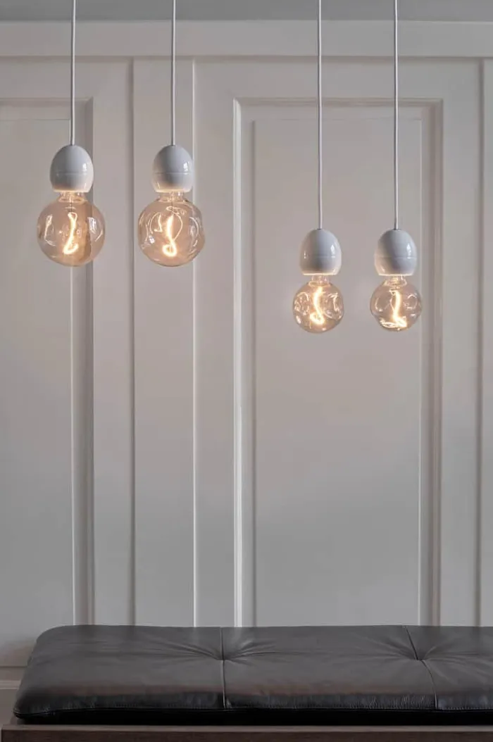 Halo Design Colors Out of shape LED Lyspære H 14 cm - E27 - Klar