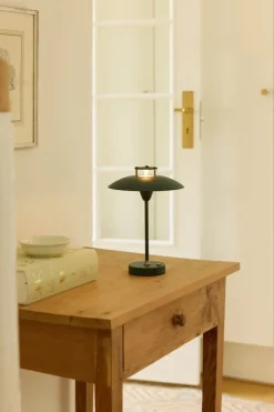 Halo Design Mini Stepp Bordlampe Ø 16,5 x H 23 cm - Metal - Grøn
