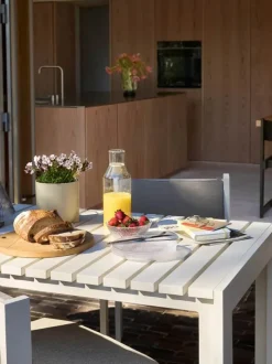 Hübsch Haus Spisebord H 76 x B 80 x L 191 cm - Aluminium - Beige