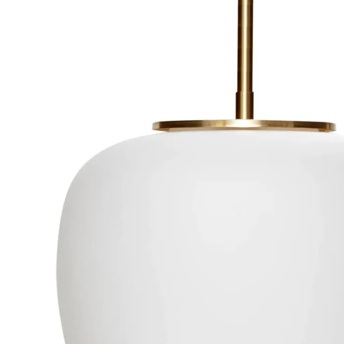 Hübsch Muse Pendel Ø 25 x H 40 cm - Glas/jern - Hvid/messingfarvet