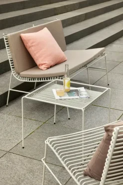 Hübsch String Bænk H 79 x B 72 x L 113 cm - Jern - Lysegrå