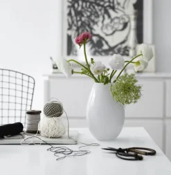 Holmegaard Cocoon Vase H 20,5 cm - Mundblæst glas - Hvid
