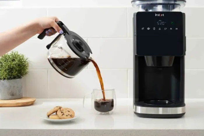Instant Bean to Cup Kaffemaskine 10 kopper - 24 timers programmerbarhed - 5 kværnindstillinger
