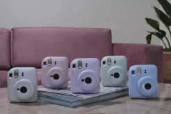 INSTAX Polaroid Kamera Indbygget selfie-spejl og nærbilledetilstand - Blossom Pink