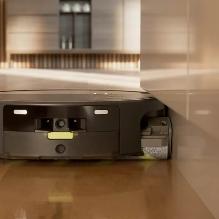 iRobot Roomba Combo 705 Max Robotstøvsuger 2-i-1 funktion - AutoWash™ - Sort