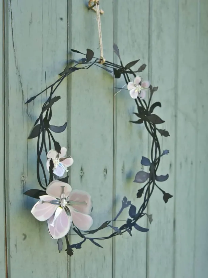 Jette Frölich Design Papirblomster - 3 stk. H 3 cm - Papir/metal - Hvid/guldfarvet