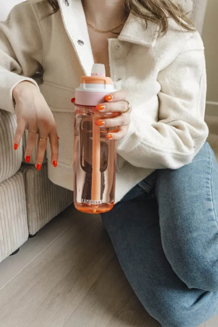 Kambukka Lagoon Vandflaske 750 ml - BPA-fri plastik - Mango Tango