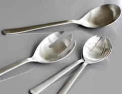 Kay Bojesen ApS Grand Prix Serveringsske L 23,5 cm - Rustfrit stål