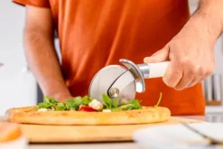 KitchenAid Classic Pizzaskærer L 23,5 cm - Rustfrit stål - Hvid