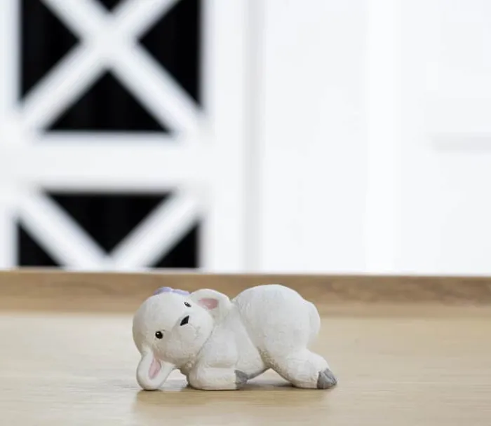 Klarborg Lam - Liddi H 4 cm - Polyresin - Hvid