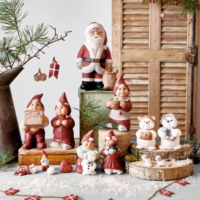 Klarborg Nisse - Liv H 18 cm - Polyresin - Rød