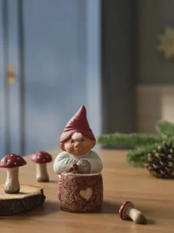 Klarborg Nisse - William H 14,5 cm - Polyresin - Multifarvet