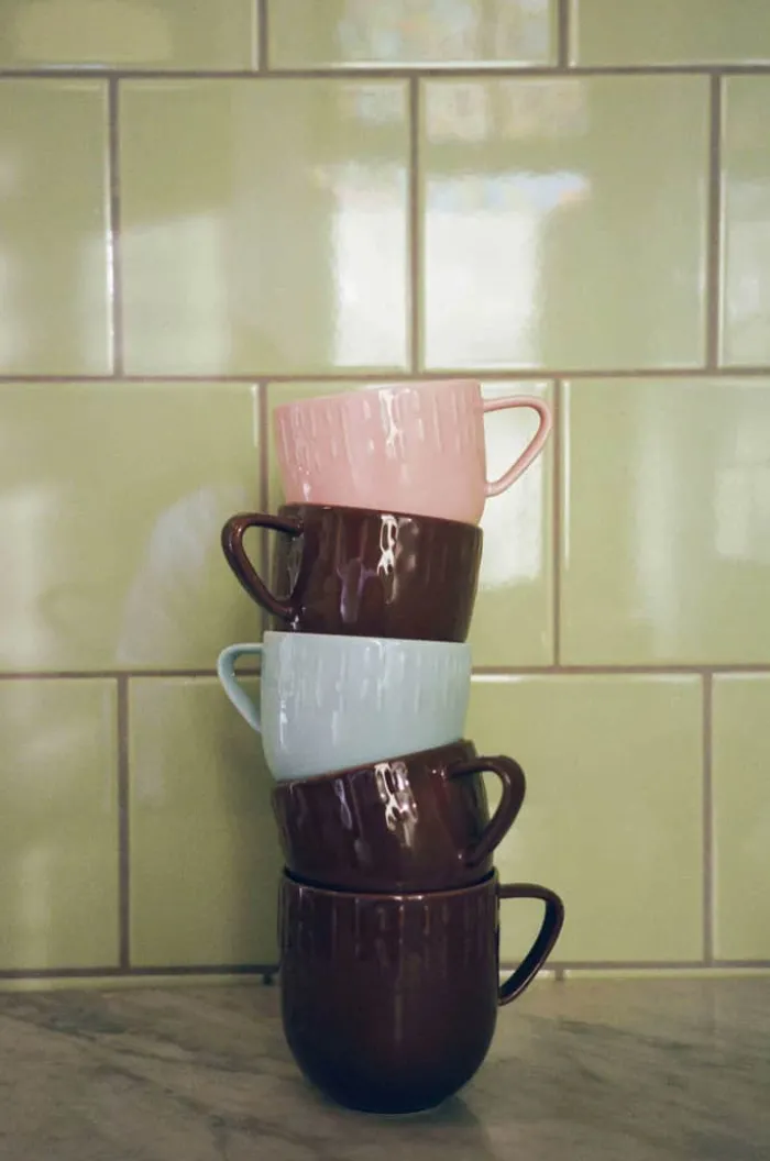 Life In Colour Confetti Krus 35 cl - Porcelæn - Chocolate