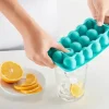 Lékué Isterningebakke til runde iskugler B 11 x L 22 cm - Gummi - Turkis