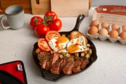 Lodge Cast Iron Chef Collection Stegepande Ø 26 cm - Støbejern - Sort