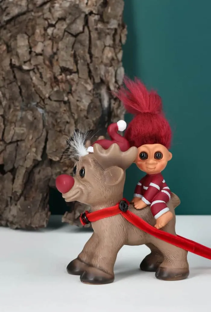 Lykketrold Familien Grandam - Rudolf & Siv H 12 cm - Polyresin - Brun/rød