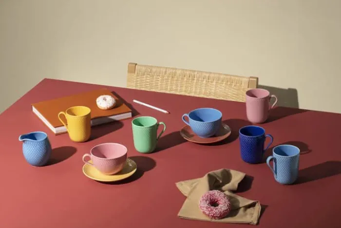 Lyngby Porcelæn Rhombe Color Mælkekande 39 cl - Porcelæn - Blå
