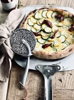 Made by Mama Pizzahjul L 21,5 cm - Rustfrit stål - Sølvfarvet