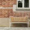 Mandalay Marguerit Havebænk H 82/44 x D 41 x L 143 cm - Aluminium/teaktræ - Hvid