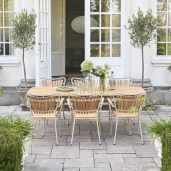 Mandalay Marguerit Havemøbelsæt - 7 dele H 72 x B 90 x L 200 cm - Teaktræ/aluminium - Taupe
