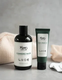 Mums with love Cleansing Water 250 ml - Rensende og nærende - Parfume- og parabenfri