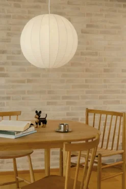 Novoform Malmö Cocoon Pendel Ø 50 cm - Plastik/stål - Hvid