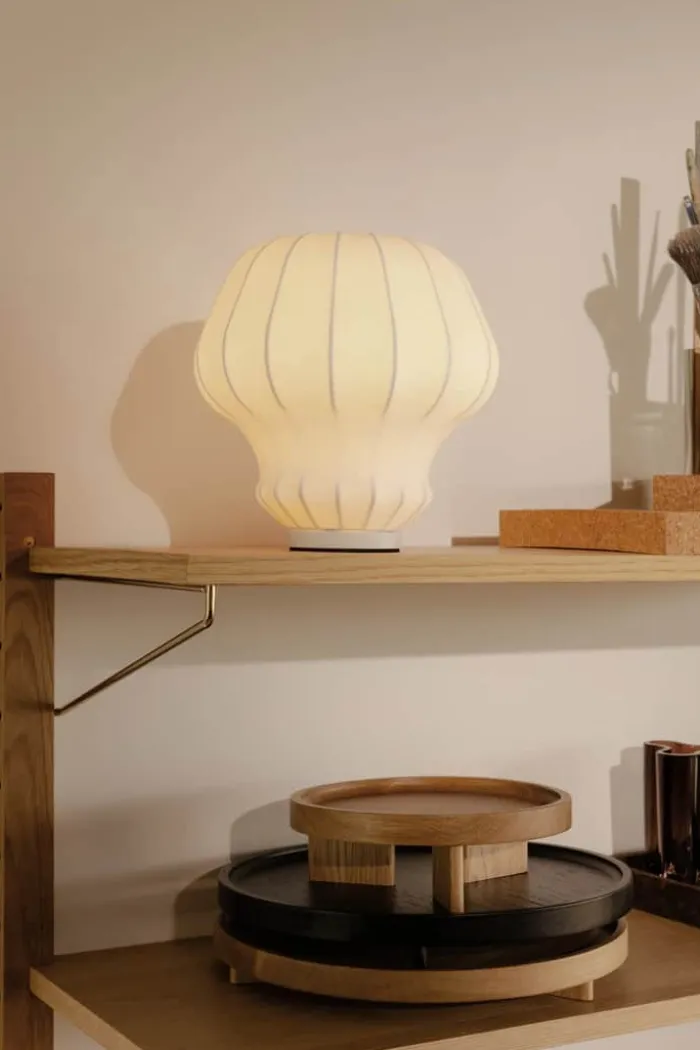 Novoform Motala Cocoon Bordlampe Ø 21 x H 21 cm - Plastik/stål - Hvid