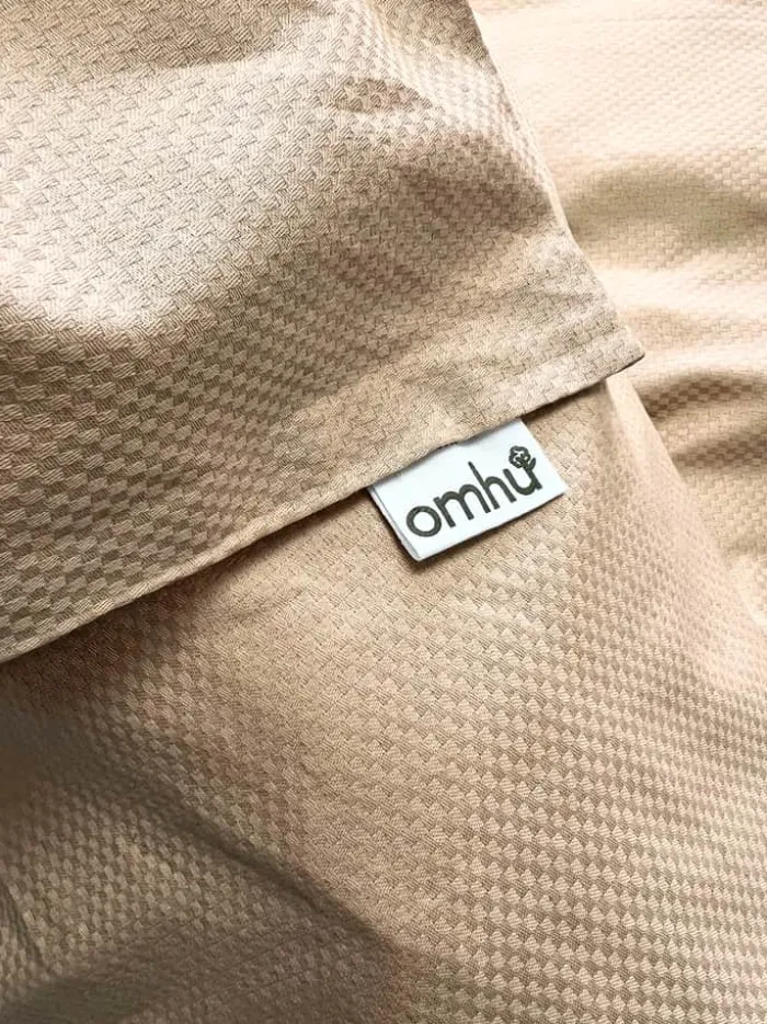 omhu Micro Tern Sengetøj B 140 x L 200 cm - Økologisk satinvævet bomuld - Brun