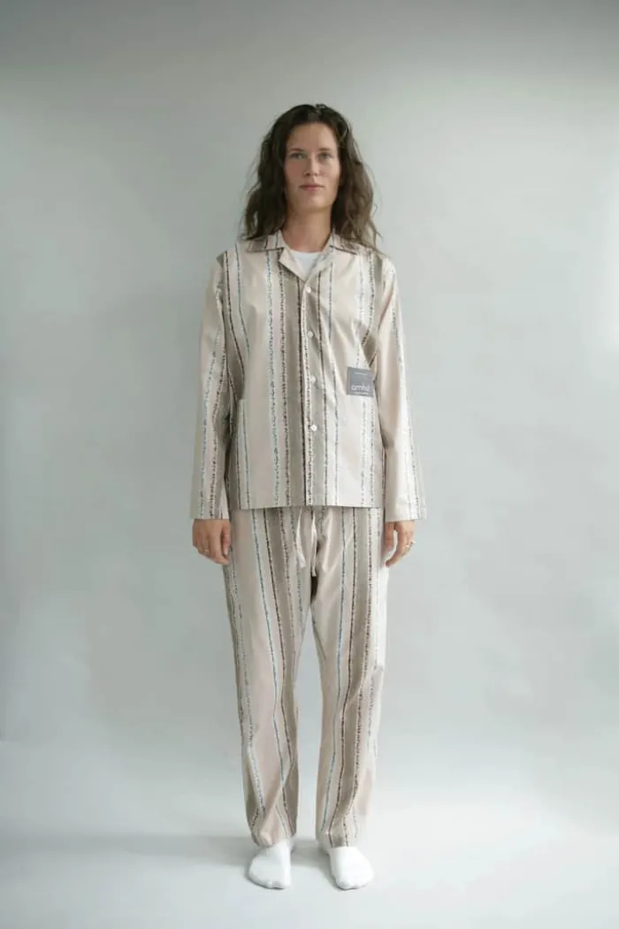 omhu x Mads Barfod Slumber Pyjamasskjorte XS/S - Satin - Latte
