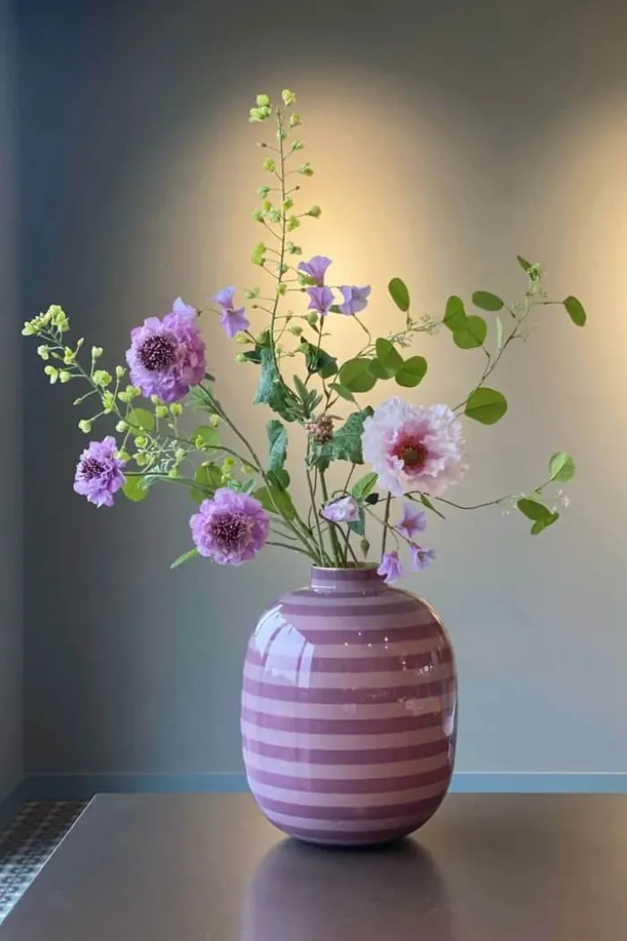 PIP Studio Vase H 32 cm - Metal - Lilac Stripes