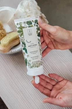 Raunsborg Bodylotion 200 ml - Trænger hurtigt ind uden at fedte - Parfumefri