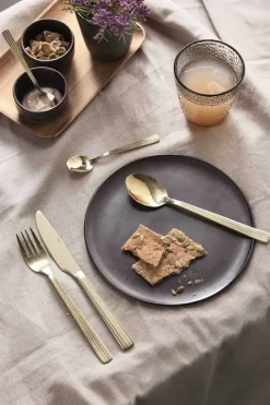 RAW by Aida Bestiksæt - 48 dele 12 kuverter - Rustfrit stål - Champagne guld
