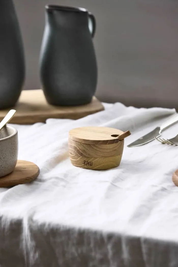 RAW by Aida Teak Saltkar m. Ske Ø 8,2 cm - Teaktræ - Natur