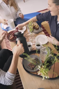Rosendahl DayBreak Termokande 1 liter - Bøgetræ/plastik - Sort