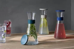 Rosendahl Grand Cru Vandkaraffel inkl. låg 90 cl - Blyfrit Glas/rustfrit stål - Forest Green