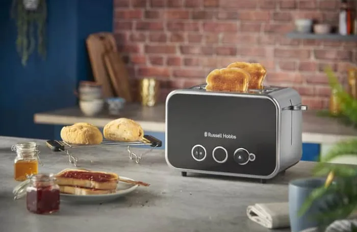 Russell Hobbs Distinction Brødrister 1600 watt – 2 skriver – 6 risteindstillinger