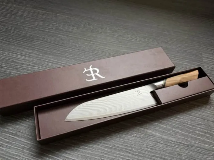 Ryda Knives A-73 Santoku L 18 cm - Stål/oliventræ