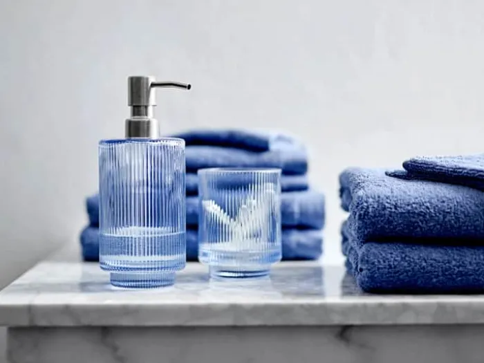 Södahl Organic Comfort Håndklæde B 50 x L 100 cm - Økologisk bomuldsfrotté - Blue