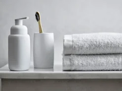 Södahl Organic Comfort Håndklæde B 40 x L 60 cm - Økologisk bomuldsfrotté - White