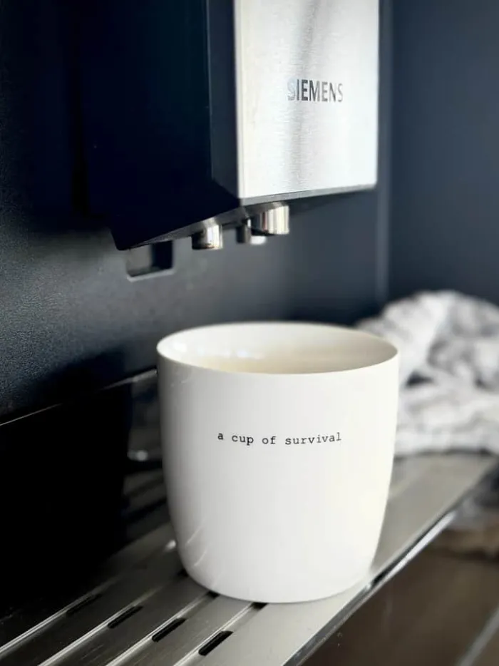 Sögne Krus - Cup Of Survival 30 cl - Porcelæn - Hvid
